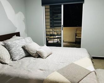 Mexican Contemporary Retreat - Apodaca - Schlafzimmer