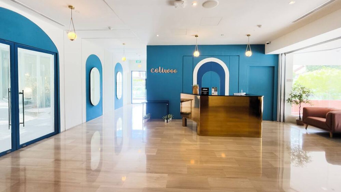 Coliwoo Hotel Pasir Panjang - Coliving