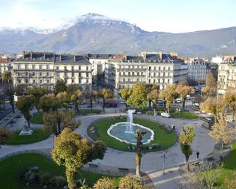 Hotel d'Angleterre Grenoble Hyper-Centre - Grenoble - Outdoors view