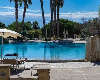 Eden Resort Country - Ugento - Piscina