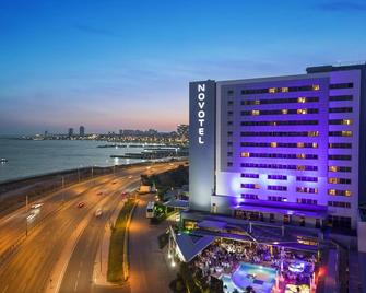 Novotel Istanbul Zeytinburnu - Estambul - Edificio