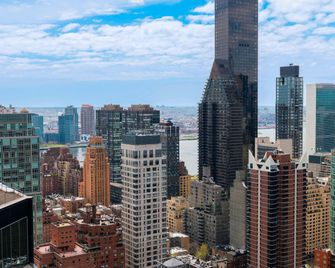 Courtyard by Marriott New York Manhattan/Midtown East - New York - Outdoors view