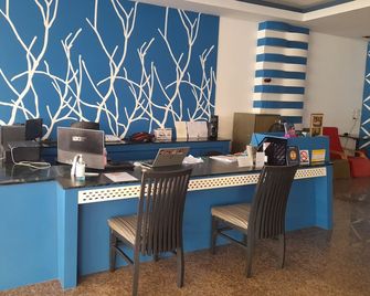 Cocoon Patong Hotel - Patong - Front desk