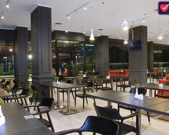 Sentral Cawang Hotel - Τζακάρτα - Εστιατόριο