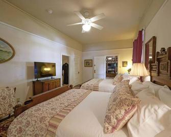 Weaverville Hotel - Weaverville - Habitación