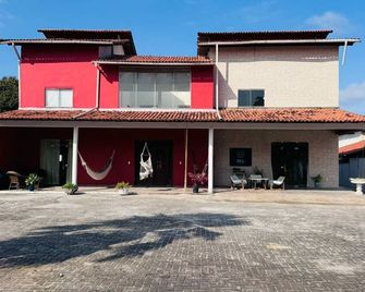 Quiet retreat near the beach in São Luís - Tirirical - Edificio