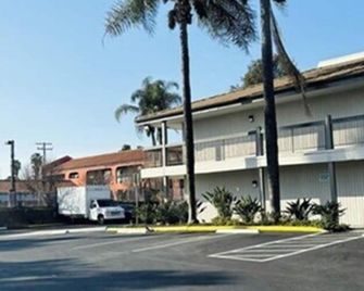Motel 6 Santa Ana, CA - Santa Ana - Edifício