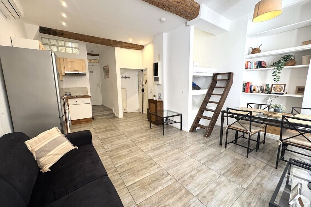 Superbe 2 pièces 100m Promenade des anglais plage - ניס - סלון