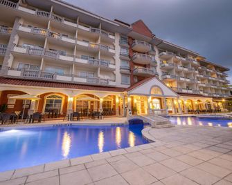 Radisson Hotel Panama Canal - Ciudad de Panamá - Piscina