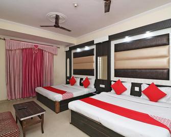 OYO 22242 Maa Rudrani Resort - Katra - Habitación