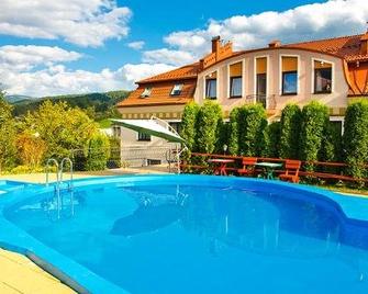 Janda Resort & Conference - Mszana Dolna - Pool