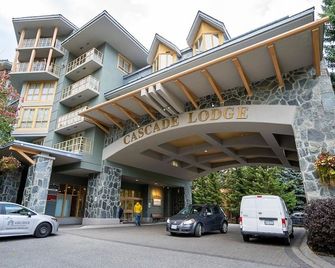 Cascade Lodge - Studio Suite - Whistler - Building