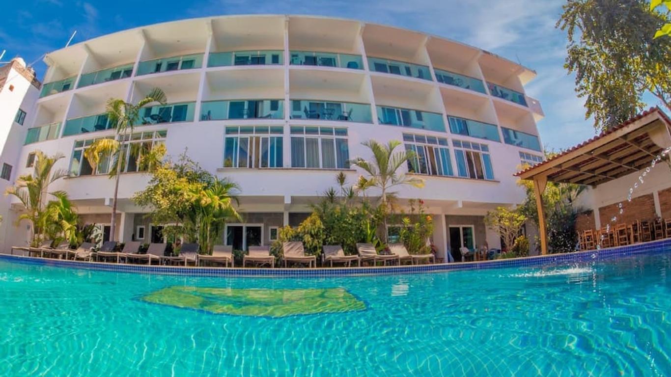 Hotel Rega Suites Guayabitos - Family & Kitchen