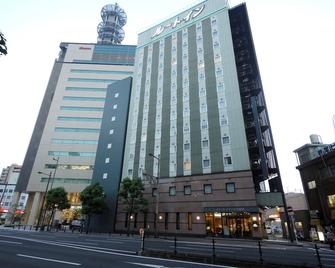 Hotel Route-Inn Oita Ekimae - Ōita - Building