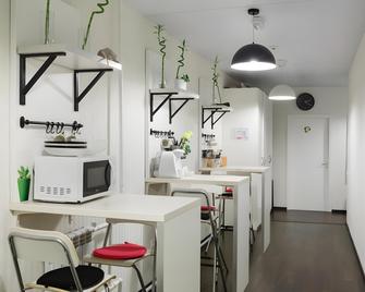 Station Hotel G73 - Saint Petersburg - Kitchen