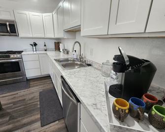 Babbling Brook Apartments - Cañon City - Cocina