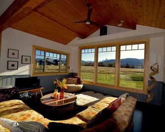 Teton Valley Retreat In Driggs, Experience The Incredible View Of The Tetons - Driggs - Wohnzimmer