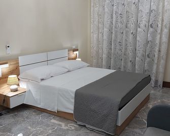 Arte Mia B&B - רג'יו קלבריה - חדר שינה