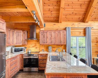 Henö - Mandeville - Cuisine