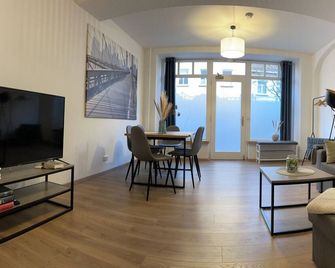 Apartment Pöppelmann - Grimma - Living room