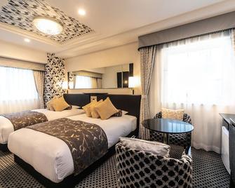 Apa Hotel Namba Shinsaibashi Nishi - Osaka - Bedroom