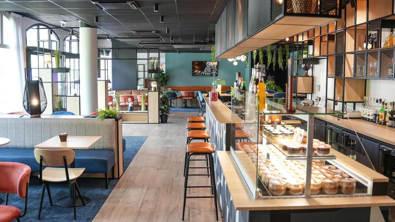 إيبيس فيتري سنتر