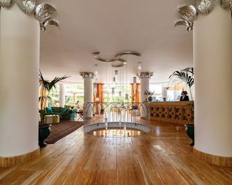 Alberi Del Paradiso - Cefalù - Salónek