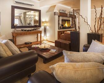 Cultivar Guest Lodge - Stellenbosch - Living room