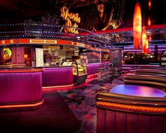 Western Village Inn And Casino - Sparks - Bar