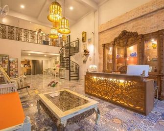 Sridonchai Heritage, Night Bazaar Chiang Mai - צ'אנג מאי - דלפק קבלה