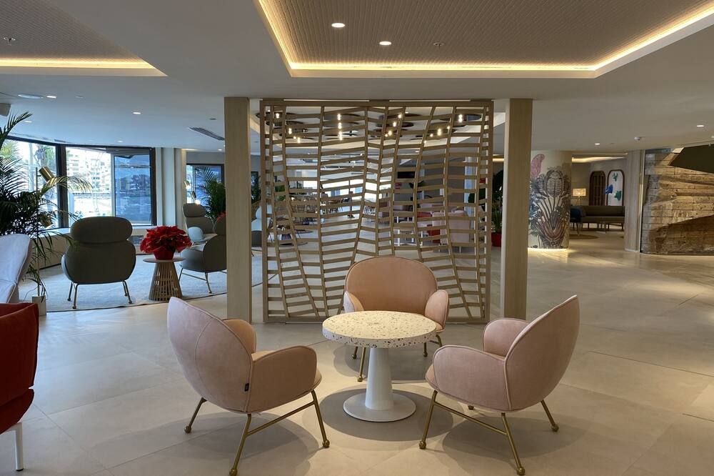 Hotel Cristina by Tigotan Las Palmas - Adults Only - לס פלמס דה גראן קנריה - לובי