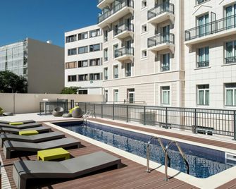 The Social Hub Paris La Défense - Пюто - Басейн