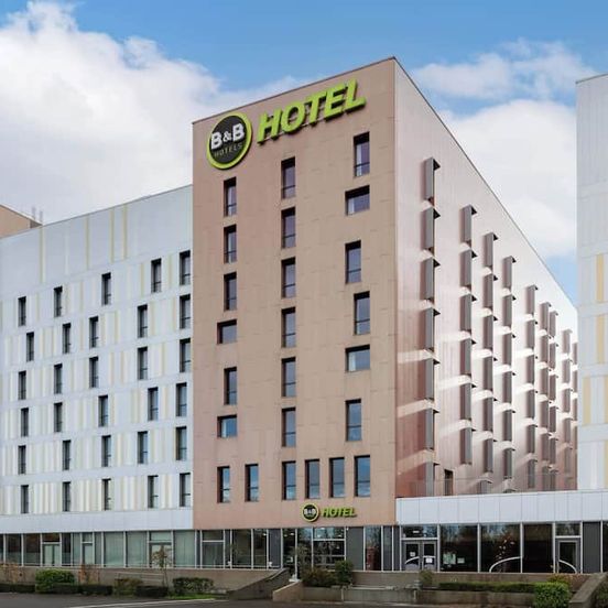 B&B HOTEL Lille Grand Stade image 1
