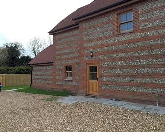 The Old Dairy B and B - Salisbury - Building