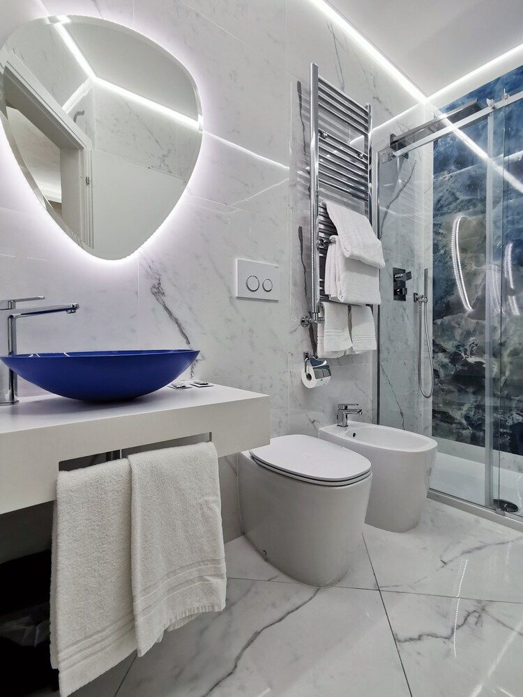Bathroom view of Hotel Valentino Palace