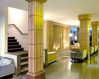 Castel Plaza Hotel - Resende - Lobby
