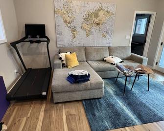 El Segundo Casita - El Segundo