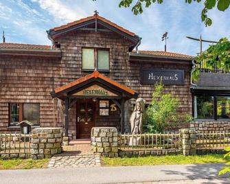 Hexenhaus Speicher - Prerow - Gebäude