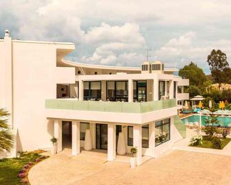 Nasos Hotel & Resort - Moraitika - Building