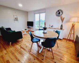 Gite Haverskerque, 2 bedrooms, 4 persons - Haverskerque - Comedor