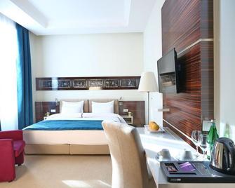 Hotel Theater - Belgrado - Habitación