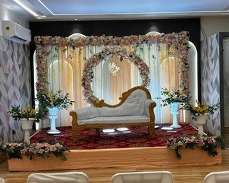 Hotel La Serene - Agra - Agra