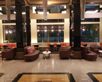 โรงแรมสองพันบุรี - สุพรรณบุรี - เลานจ์
