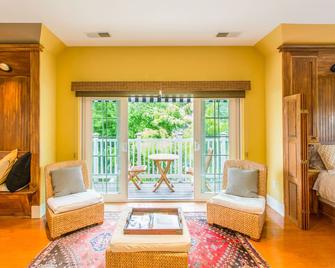 Inn St Helena - Saint Helena - Living room