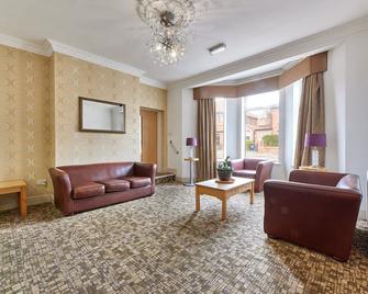 Properties Unique | Dene Rooms Double 24 - Newcastle-upon-Tyne