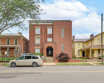 Downtown Apt 23 Mi to Hocking Hills State Park - Lancaster - Gebouw