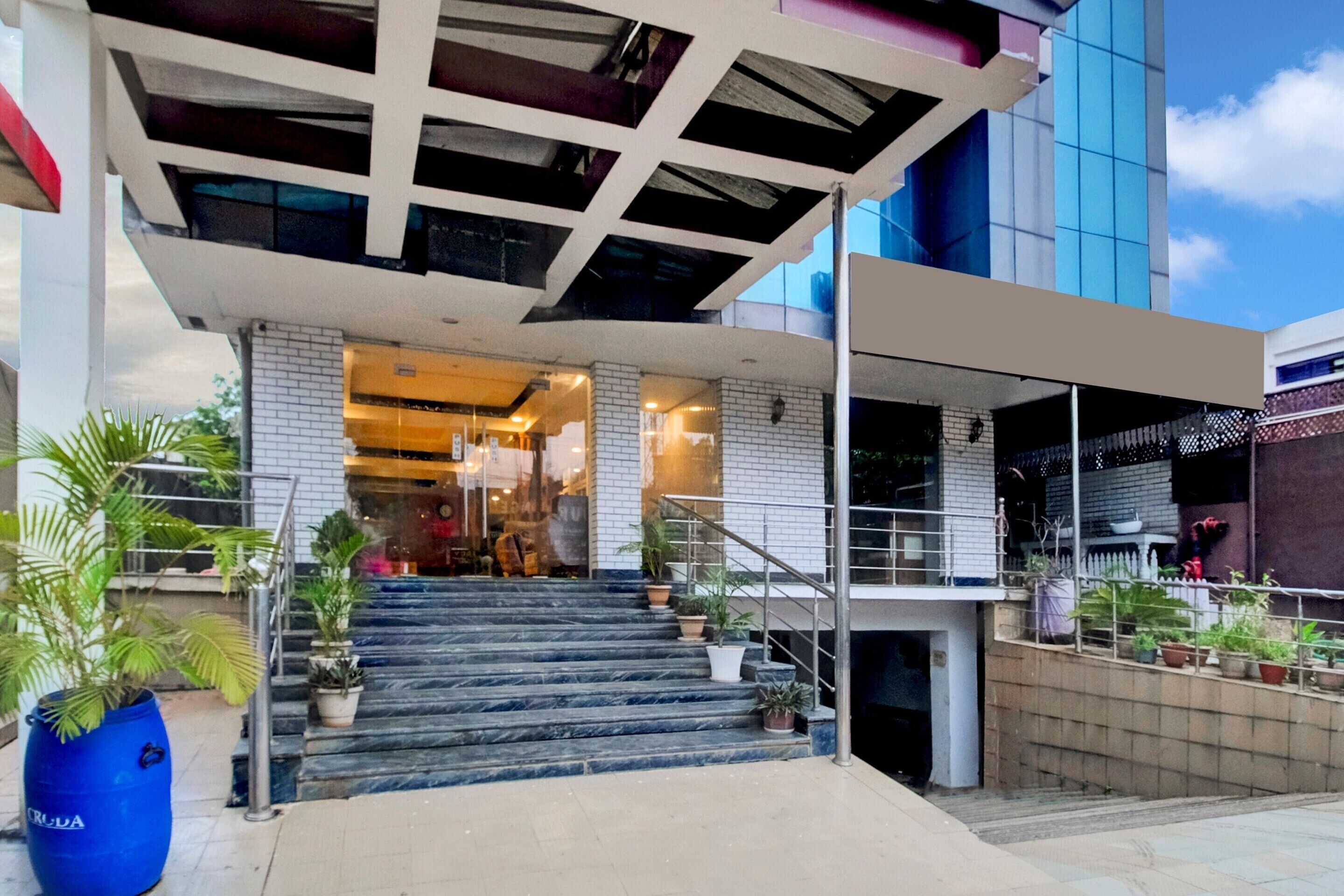 Super Townhouse Hatigaon Near Medicity - Guwahati