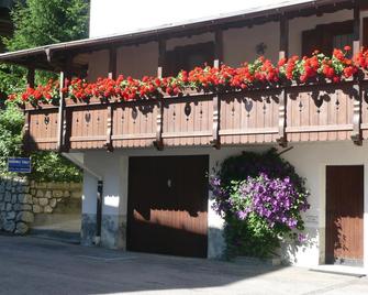 Hotel Garnì Ai Serrai - Rocca Pietore