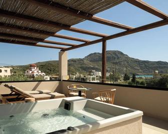 Kymani Boutique Hotel & Suites - Plakias - Parveke