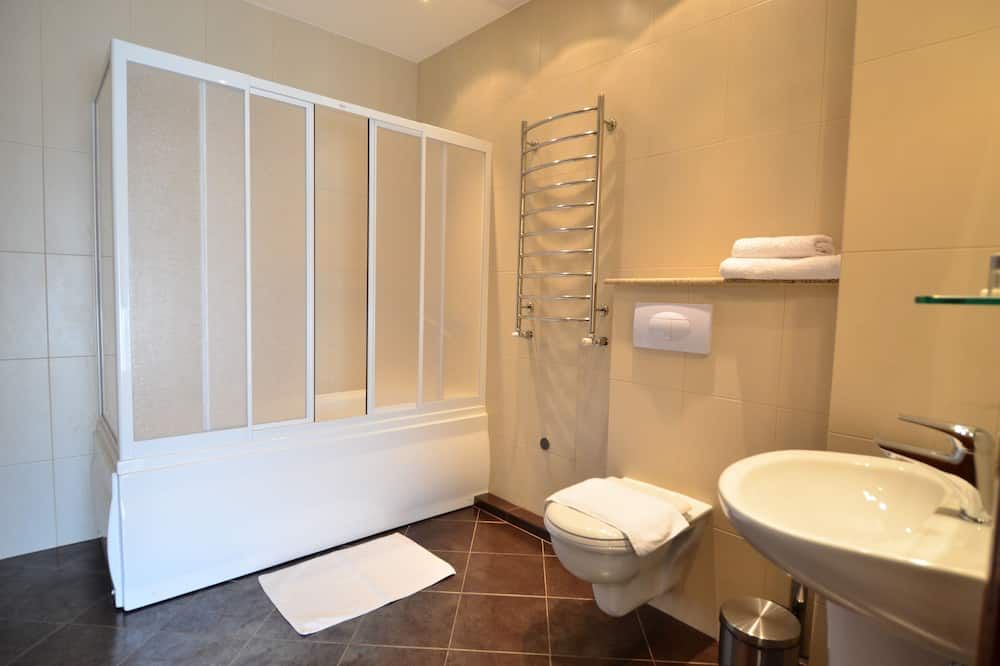 Platinum Hotel thumbnail 3